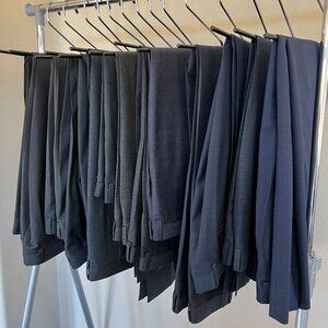 Ted Baker Jefferson Flat Wool Dress Pants - Mens size 34 Regular (34x32)